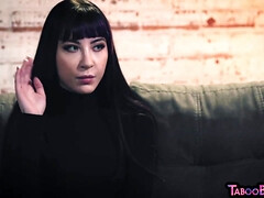 Pijpbeurt, Diep in de keel, Handbeurt, Hardcore, Hd, Panty, Anaal likken, Tiener