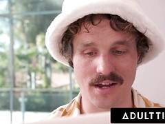 Tussi, Blasen, Braunhaarige, Hundestellung, Hardcore, Natürlichen titten, Realität, Arsch lecken