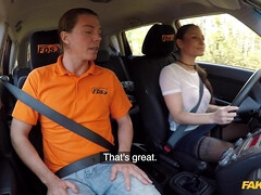 Любители, Минет, Ботинки, Брюнетки, В машине, Европейки, Натуральные сиськи, На природе