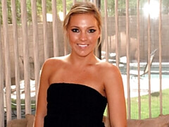 18 jahre, Grosser arsch, Grosser schwanz, Blondine, Blasen, Natürlichen titten, Kurzes haar, Jungendliche (18+)