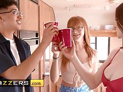アナル, デカ尻, フェラチオ, 茶髪の, イマラチオ, 淫乱熟女, 剃毛, タトゥー