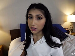 Grosser arsch, Grosser schwanz, Blasen, Braunhaarige, Hundestellung, Latina, Schulmädchen, Titten