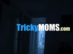 Grote mammen, Pijpbeurt, Rondborstig, Hardcore, Moeder die ik wil neuken, Gezichtspunt, Tieten likken