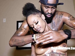 Любители, Большая жопа, Большой член, Большие сиськи, Черненькие, Латиноамериканки, Порнозвезда, Реалити