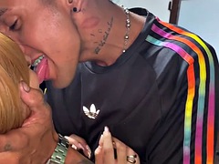 Amateur, Verga grande, Mamada, Consolador, Ébano, Lesbiana, Masturbación, Madrastra