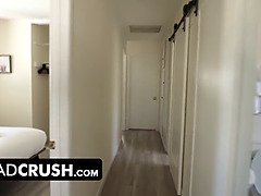 18, お尻, デカ尻, フェラチオ, 爸, 指いじり, なめる, 禁句