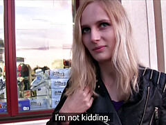 Rubia, Condón, Corridas, Lencería, Pov, Flaco, Solo, Tatuaje