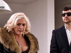 Grosse titten, Blasen, Besamung, Gehörnter ehemann, Natürlichen titten, Muschi, Strümpfe, Jungfrau