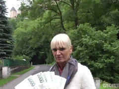 Blonde, Tchèque, Hard, Mature, Argent, Seins naturels, Public