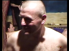 Gros cul, Blonde, Tchèque, Groupe, Branlette thaïlandaise, Mère que j'aimerais baiser, Orgasme, Fête