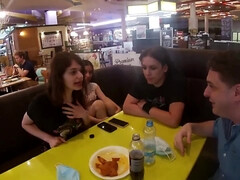 Tetas grandes, Morena, Loco, Linda, Despelote, Desnudo, Pezones, Pequeña