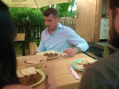 Grosser schwanz, Europäisch, Erstes mal, Freundin, Italienisch, Latina, Rau, Rasiert