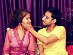 Belle grosse femme bgf, Brunette brune, Lingerie, Masturbation, Mature, Mère que j'aimerais baiser, Seins naturels, Adolescente