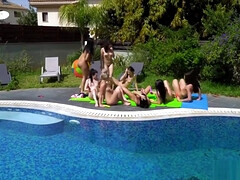 Enthousiasteling, Schattig, Diep in de keel, Hd, Lesbisch, Tepels, Kut duiken, Tieten likken