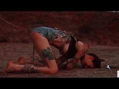 Leie, Sadomasochismus, Braunhaarige, Fetisch, Hd, Rau, Hintern versohlen, Tätowierung