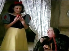 Блондинки, Двойное проникновение, Групповуха, Немки, Ласковые ручки, Межрасовый секс, Милф, Оргии