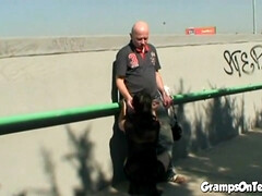 Mamada, Fetiche, Abuelo, Sexo duro, Al aire libre, Público, Tabú, Adolescente