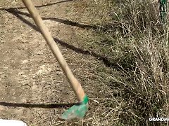 Amateur, Sucer une bite, Tir de sperme, Gorge profonde, Branlette thaïlandaise, Masturbation, Criant, Adolescente