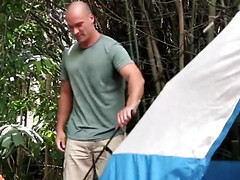 Tussi, Grosser schwanz, Blondine, Kehlenfick, Schwanz, Aufs gesicht abspritzen, Taboo, Titten