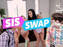 Semen en la boca, Garganta profunda, Penetracion con dedos, Lamidas, Madres para coger, Oficina, Coño, Anilingus