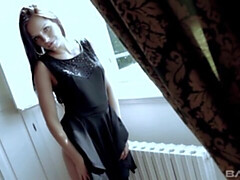 素人, デカ尻, デカパイ, 茶髪の, 指いじり, オナニー, ストリッピング, ティーン