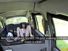 Mamada, Estilo perrito, Corridas faciales, Penetracion con dedos, Lamidas, Al aire libre, Coño, Anilingus