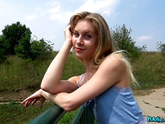 Amateur, Chica, Mamada, Al aire libre, Perforación, Público, Apretado, Tetas