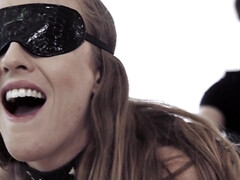 緊縛, デカ尻, ブロンド, フェラチオ, イく瞬間, ハードコア, オマンコ, オッパイの