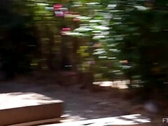 Blond, Vrouw, Hd, Buiten, Alleen, Speelgoed, Onder de rok, Bekijker