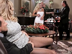 Grosse bite, Blonde, Éjaculation interne, Tir de sperme, Branlette thaïlandaise, Hd, Mature, Piercing