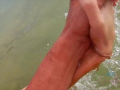 Enthousiasteling, Strand, Vriendin, Naakt, Buiten, Klein, Openbaar, Geschoren