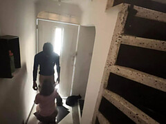 18, ブロンド, 惨い, 手コキする, 熟年, 淫乱熟女, 母乳, 妻