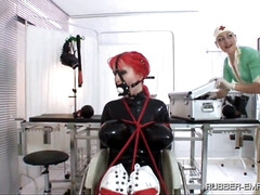 ボンデージ, フェティッシュ, Hd, レズビアン, アウトドア, 公共, 奴隷, ティーン