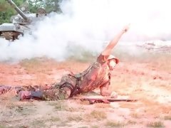軍人, 黒人, フェラチオ, 茶髪の, バック, 手コキする, アウトドア, ティーン