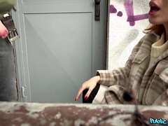 お尻, デカパイ, フェラチオ, チン, ヨーロピアン, 顔射, 自然山雀, 公共