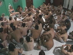 Bad, Viele männer bespritzen eine frau, Spermaladung, Aufs gesicht abspritzen, Gruppensex, Gruppe, Absätze, Milf