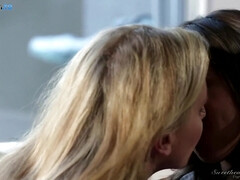 Грудастые, Эротика, Сидя на лице, Лесбиянка, Лизание, Милф, Киски, Бритые