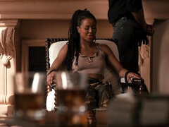 Жопа, Красотки, Большая жопа, Большой член, Большие сиськи, Черненькие, Секс без цензуры, Порнозвезда