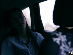 Niñera, Estilo perrito, Sexo duro, Latina, Lamidas, Coño, Tabú, Adolescente