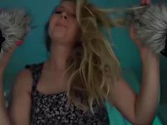 Grosse titten, Solo, Titten