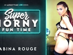 Doigter, Branlette thaïlandaise, Masturbation, Rasée, Solo, Dénudage, Adolescente, Webcam