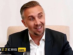 (Lela Star, Nicolette Shea, Keiran Lee) - I Don't Know Her