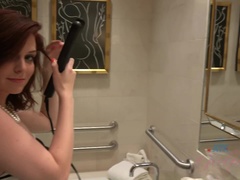 Amateur, Brunette brune, Éjaculation interne, Petite amie, Piercing, Chatte, Nénés