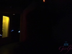 素人, 茶髪の, 指いじり, 彼女, オーガズム, 公共, オッパイの, 濡れ