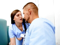 デカパイ, 茶髪の, チェコ, バック, フェティッシュ, 開帳, 看護婦, アウトドア