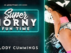 Brunette brune, Noir ébène, Doigter, Lingerie, Masturbation, Mère que j'aimerais baiser, Jarretelles, Webcam