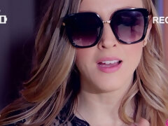 Брюнетки, Пальцем, Поцелуи, Лесбиянка, Мастурбация, Милф, Киски, Стриптизерша