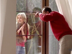 Enthousiasteling, Blond, Pijpbeurt, Daddy, Europees, Hd, Rijpe lesbienne, Tiener