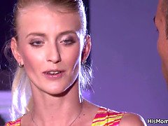 His mom teaching teen gf some lesbian tricks