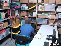 Gros cul, Gros seins, Sucer une bite, Hd, Bureau, Réalité, Rousse roux, Adolescente